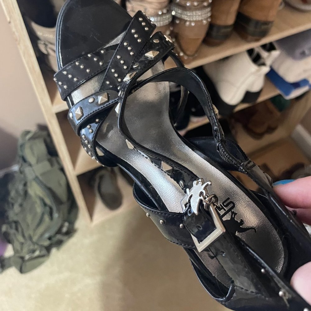 Like new stiletto heels